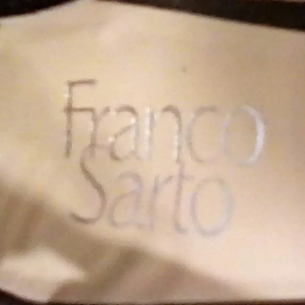 Franco Sarto Ernie - EUC Size 9